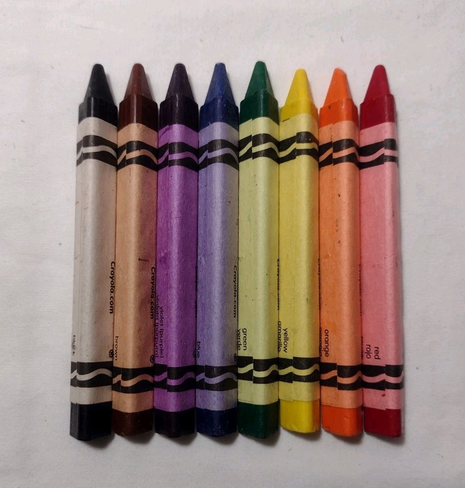 New Triangular Crayola Crayons Set Of 8 No Box