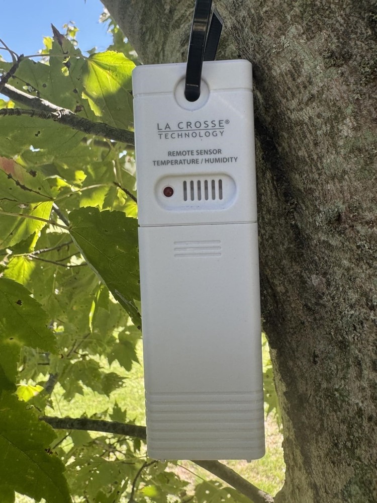 La Crosse Wireless Outdoor Temperature & Humidity Sensor - Fast, Accurate