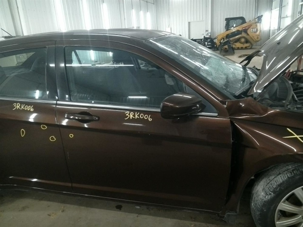 200 2013 High Mounted Stop Light 104930448