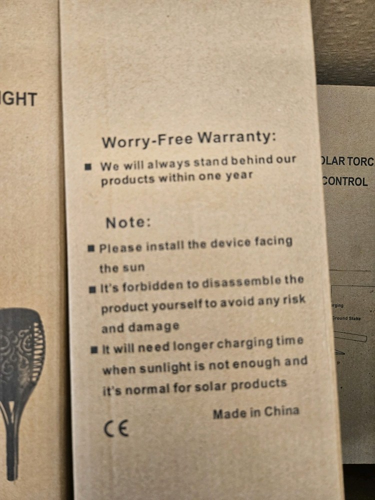 LED Solar Torch Light • 12 LED 10pk