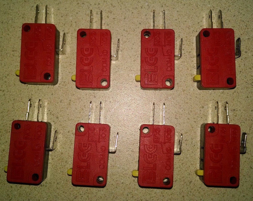 8 EA -        3 contact snap in microswitch for video arcade button