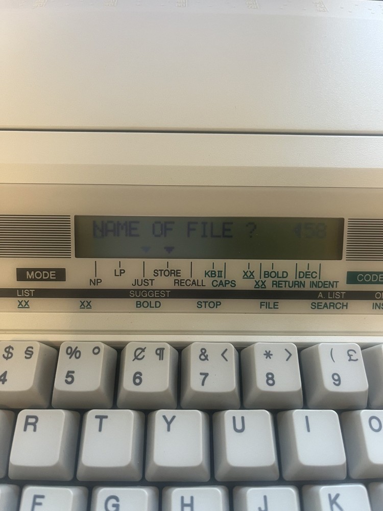 ROYAL Scriptor II Electronic Typewriter AX-160 Tested Working