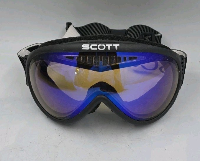 Scott snowboarding Goggles Adjustable ble size