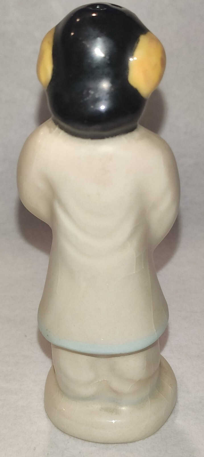 Vintage Ceramic Asian Salt And Pepper Shaker 4¼" Tall Signed **Damaged Read**