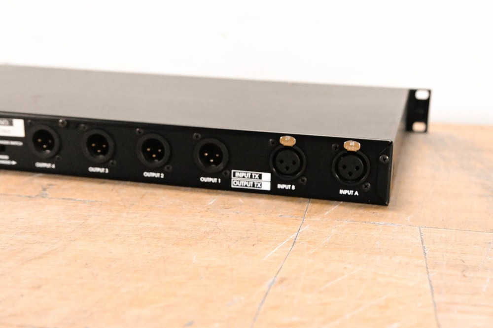 Klark Teknik DN7204 Digital Delay and EQ CG01XTM