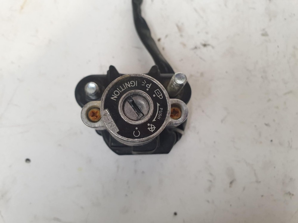 SUZUKI SV 1000 LOCK SET 2005
