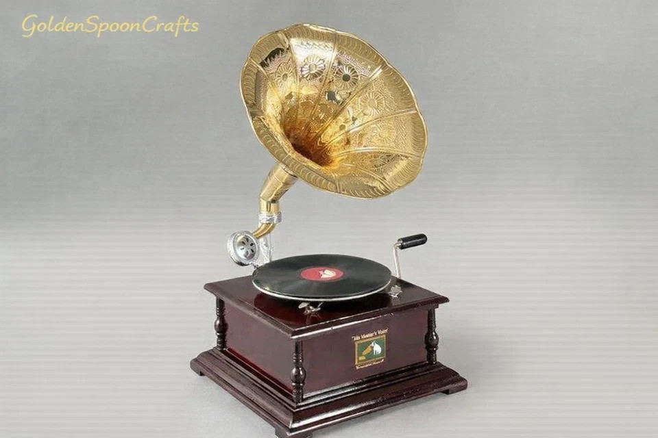 Antique Gramophone, Fully Functional Working Phonograph, win-up record player