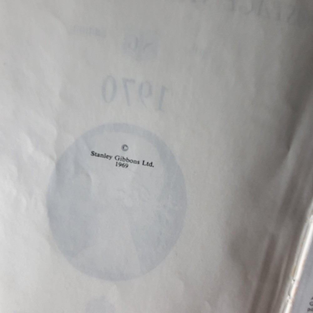 Stanley Gibbons, ELIZABETHAN STAMP CATALOGUE 1970, softback book.