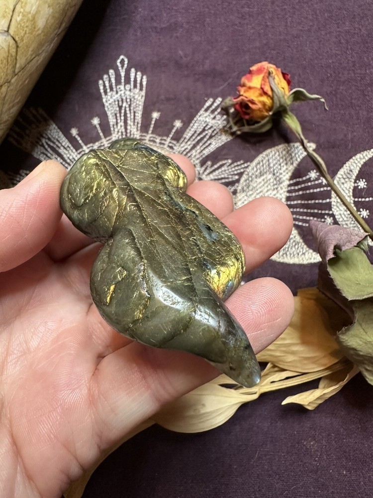 Labradorite Snake Carving, Natural Crystal