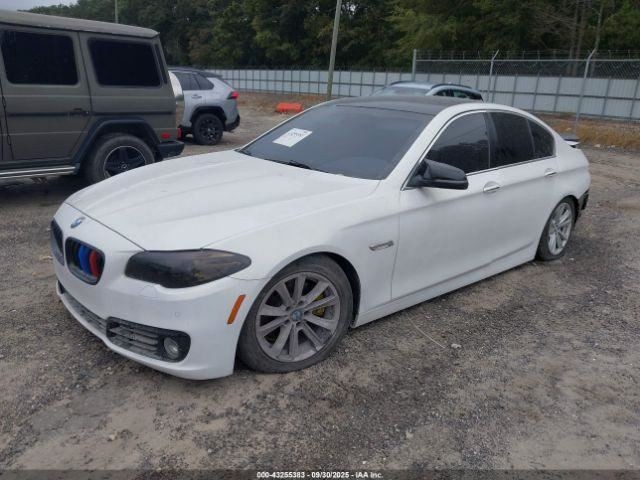 528I 2016 Glove Box 4864248