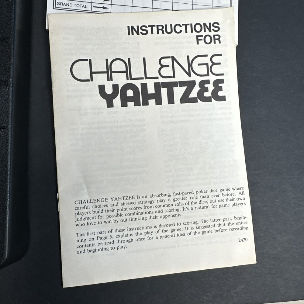 Challenge Yahtzee Dice Game E.S. Lowe Vintage COMPLETE Excellent Condition