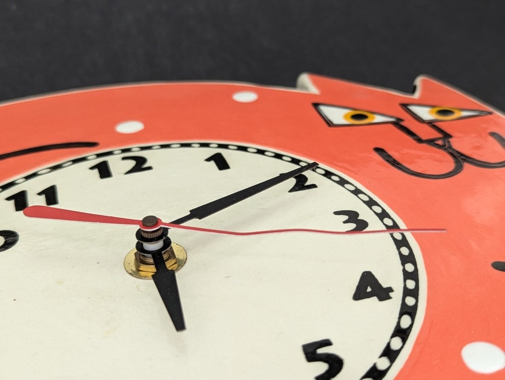 Alison Palmer Signed Smiling Cat Wall Clock Pottery Ceramic Orange