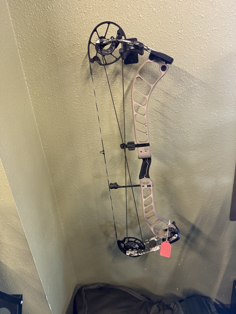 NEW!!!! Prime Inline 5 Compound Bow Archery/Hunting Bow
