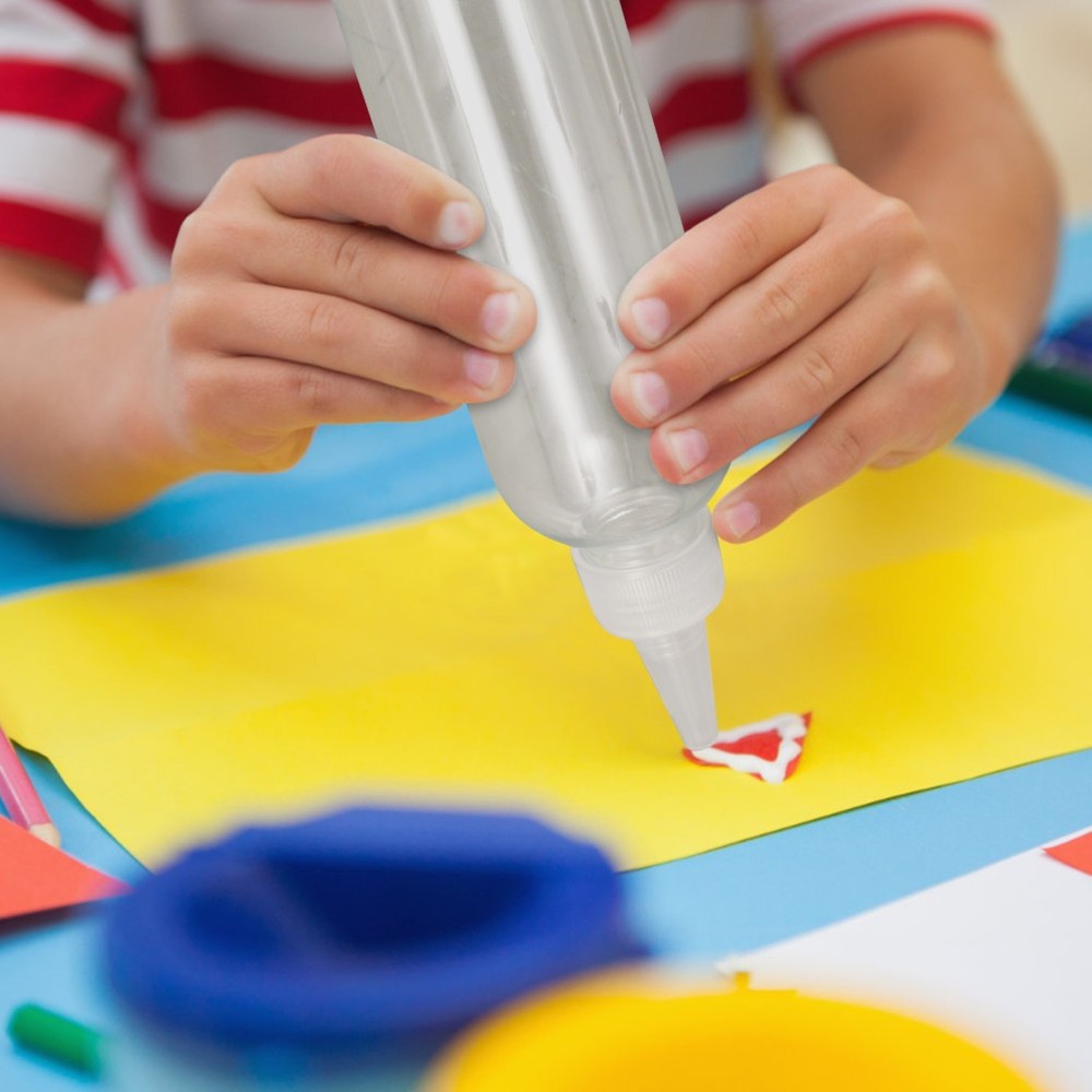 4 Pcs Clear Plastic Precision Tip Bottles for Squeezing Glue or Lubricants