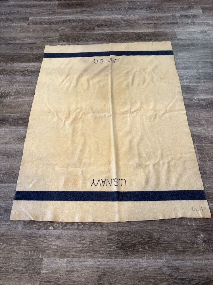 Vintage World War Two (WWII) US Navy Wool Blanket w/ Blue Stripe Pre-owned Stain