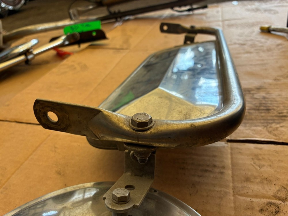 MACK MR688 MIRROR ASSEMBLY CAB/DOOR