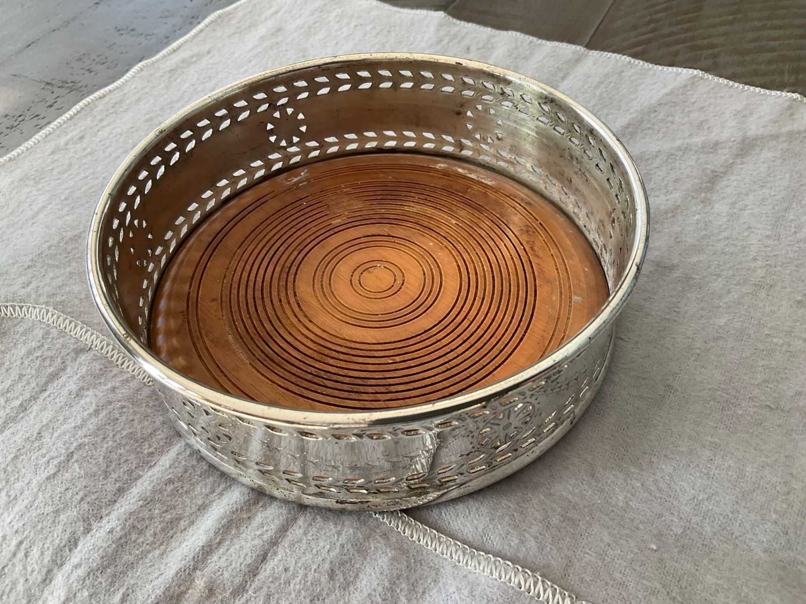 Vintage MCM Silverplate LENOX Kirk Stieff Wine Bottle Glass Coaster