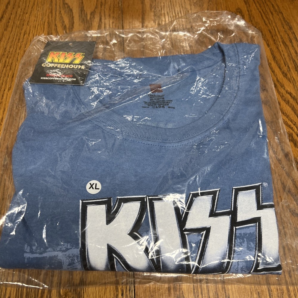 KISS Coffeehouse T-Shirt Blue 2013 Shirt Kiss Catalog LTD Myrtle Beach XL Sealed