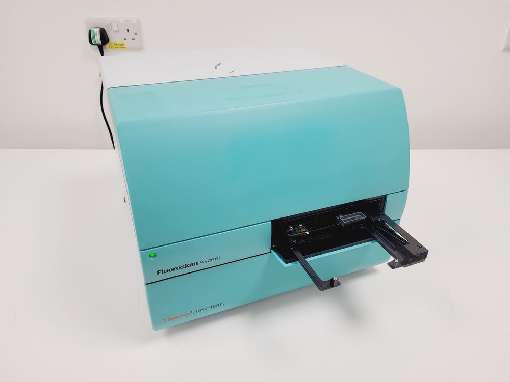 Thermo Scientific Fluoroskan Ascent 374 Microplate Reader Lab
