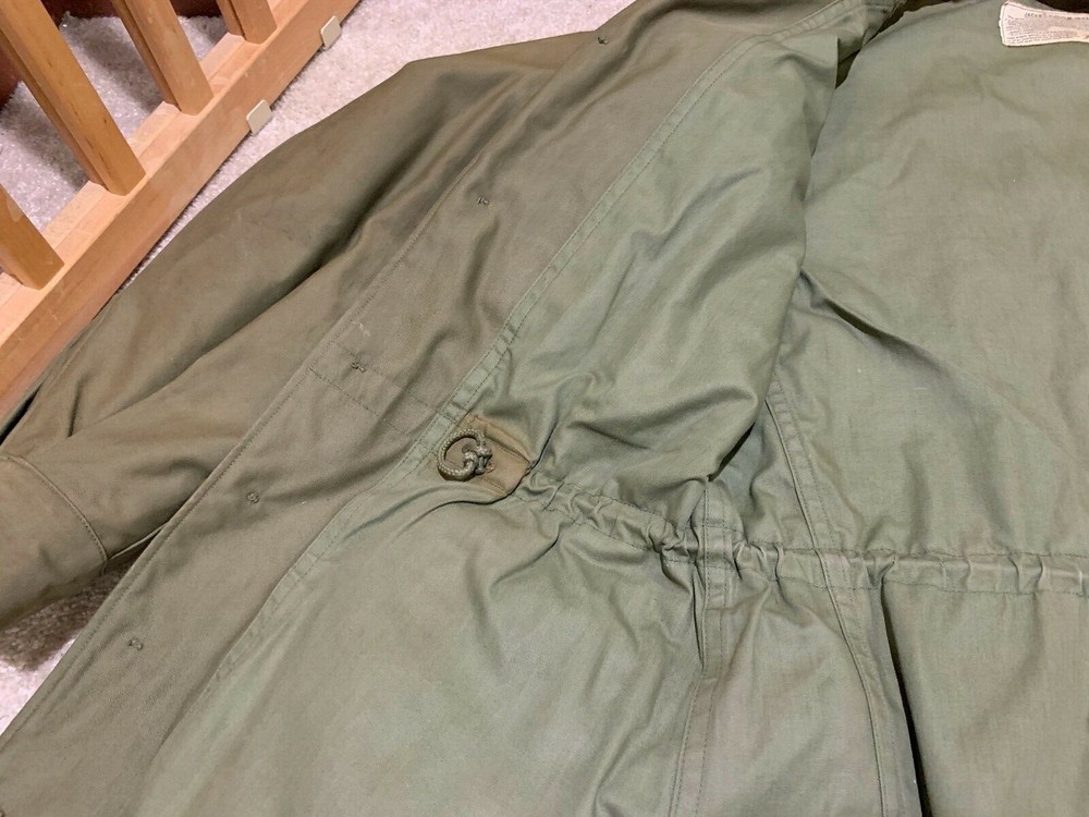 US Military Field Jacket M-1943 OD Green WWII Button Front Dated 1945 Size 34R