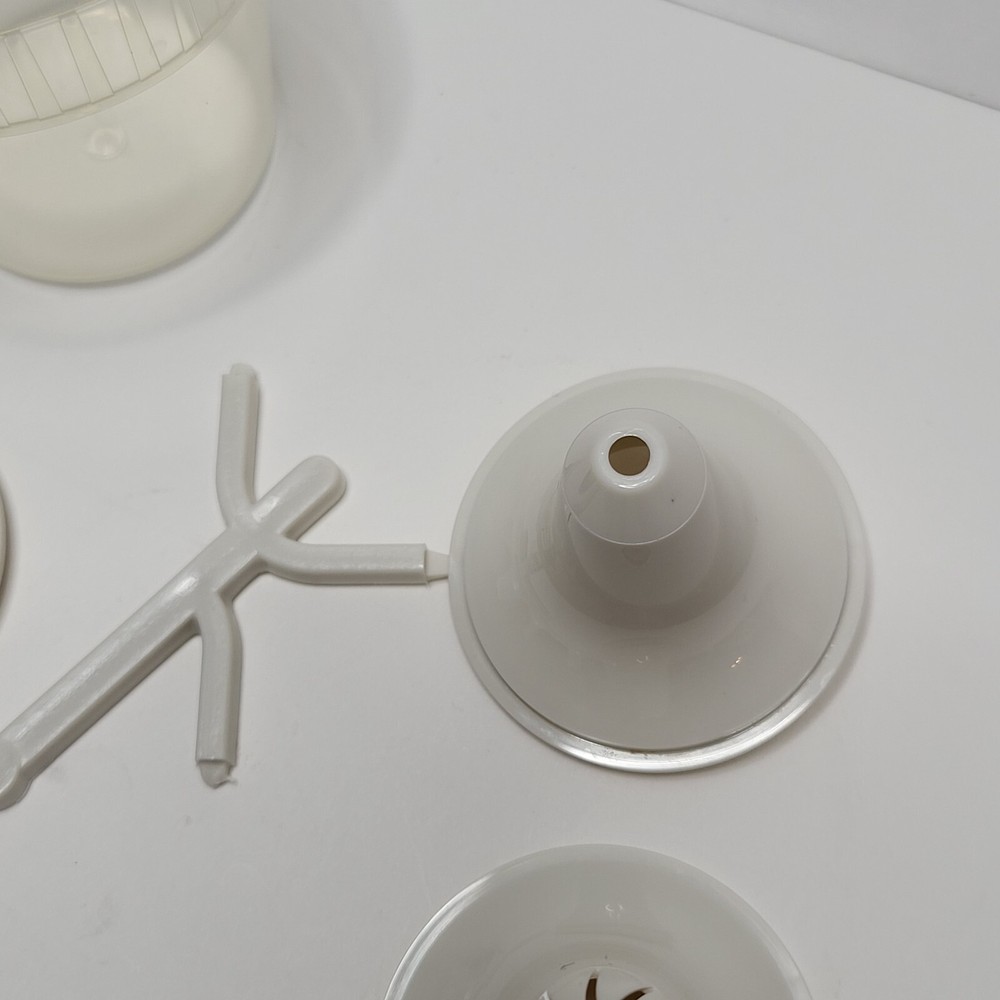 Pampered Chef 6 Easy Accent Decorator 1778 Decorating Tips & Storage Cap Replace
