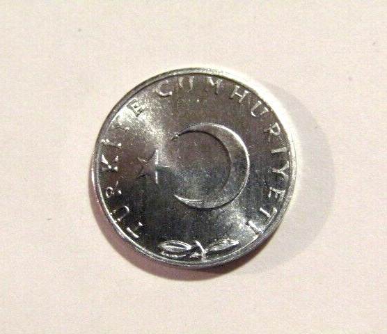 Turkey 1975 5 Kurus unc Coin