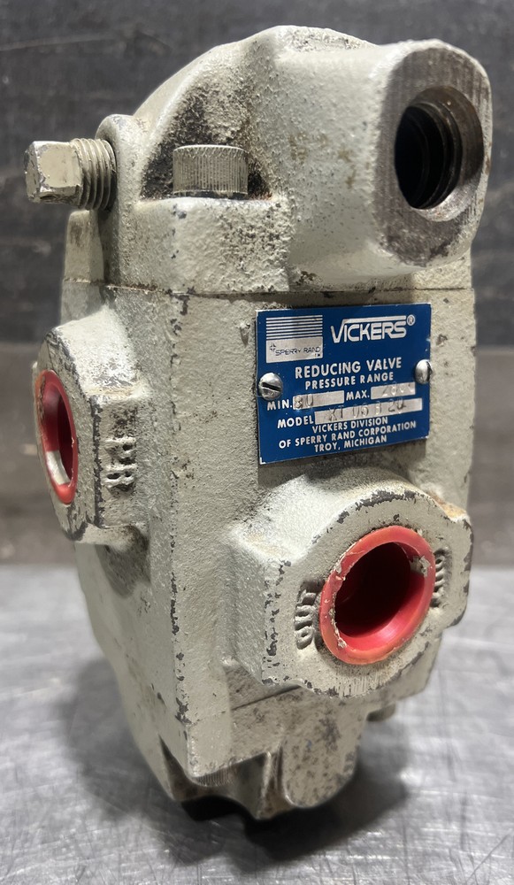 Nos Surplus Vickers Reducing Valve Model XT 06 B20. 80-2850 Pressure Range