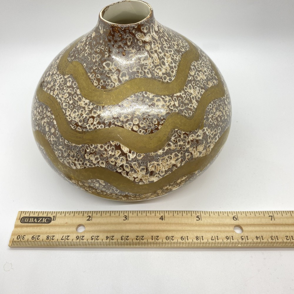 Ceramic bulb vase, earthtones, no chips or cracks, 5" tall