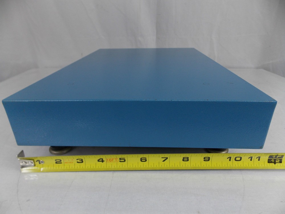 INTERNATIONAL COMPUTING SCALE SERIAL NO. 0397 MAX CAPACITY 20 LBS