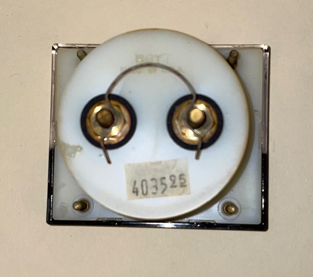 DCV METER, PANEL. HOYT DC Volt METER 2.81" x 2.38" Panel 0 to 70 VDC