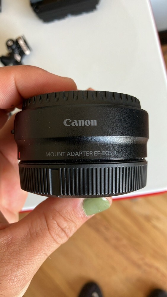 RED KOMODO 6K PACKAGE w/ Accessories