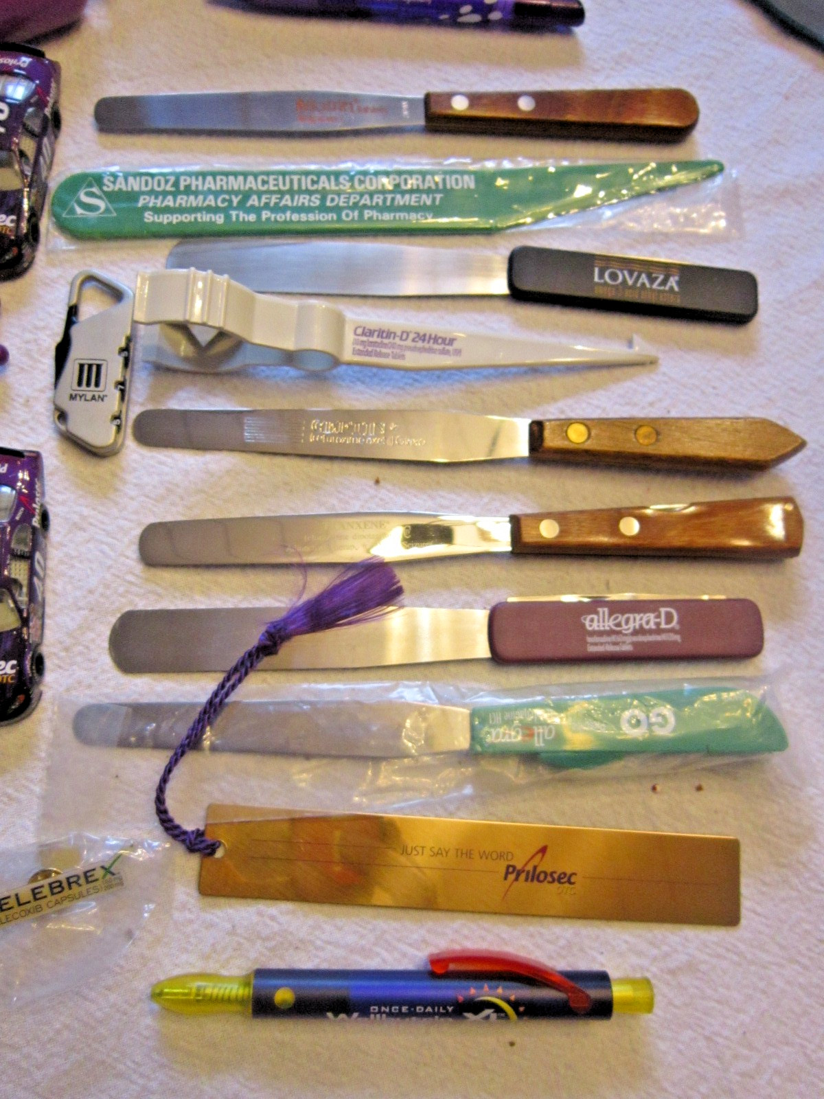 Pharmaceutical Drug Rep Promo Items Pens Spatulas Pharmacy Gift Pins Car Clock