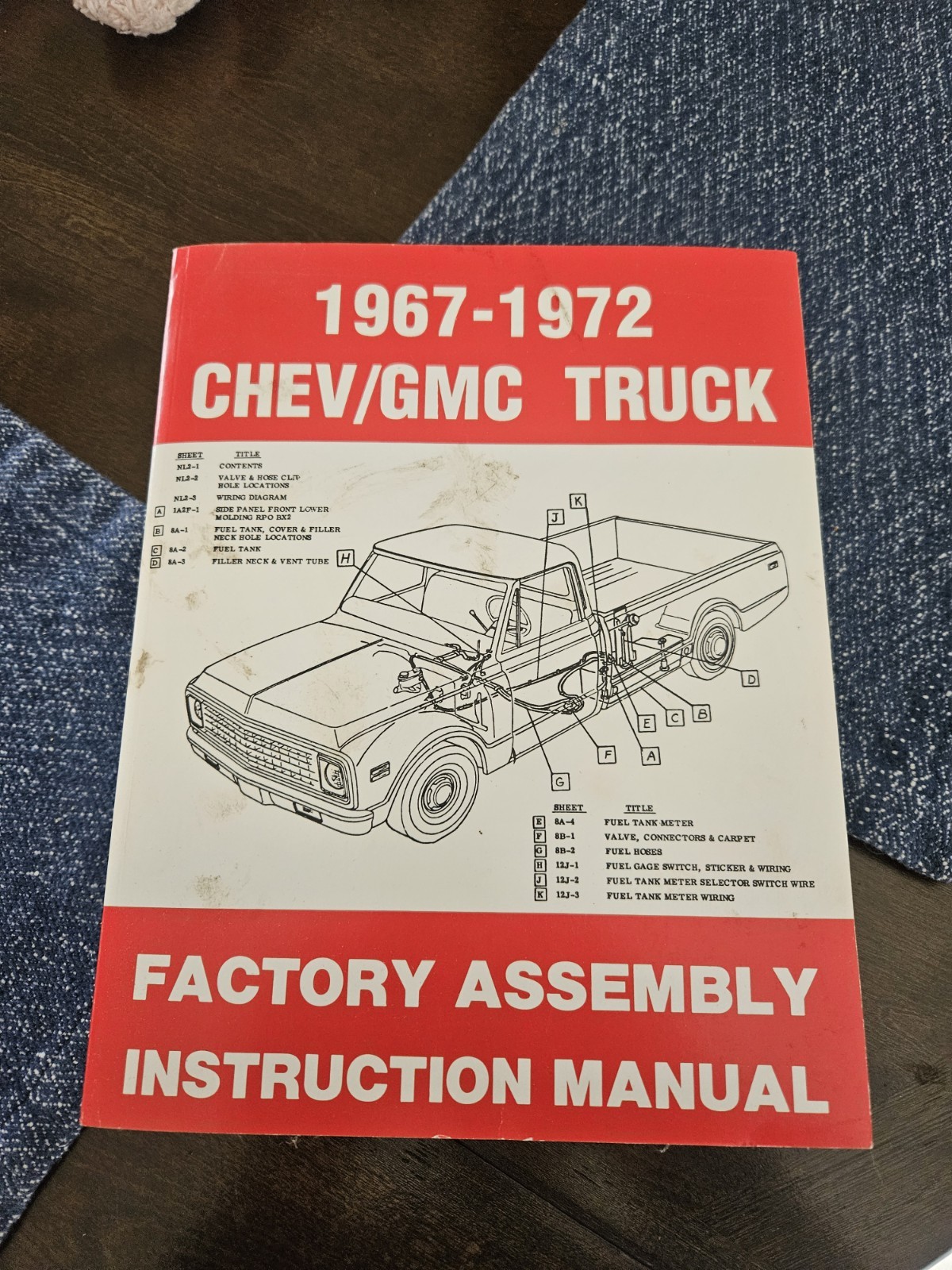 CHEVROLET GMC TRUCK SHOP ASSEMBLY MANUAL PICKUP RESTORATION C10 C20 1967 1972