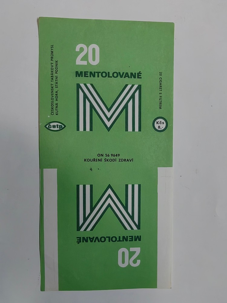 opened empty cigarette soft pack--84 mm-CZ-Mentolovane