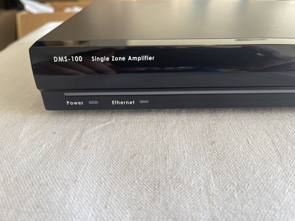 URC DMS-100 Single Zone Amplifier