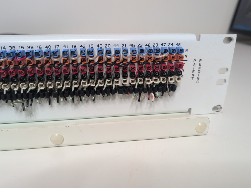 ADC Ultrapatch 48 Point Patchbay Panel Cables Pro Patch Bay