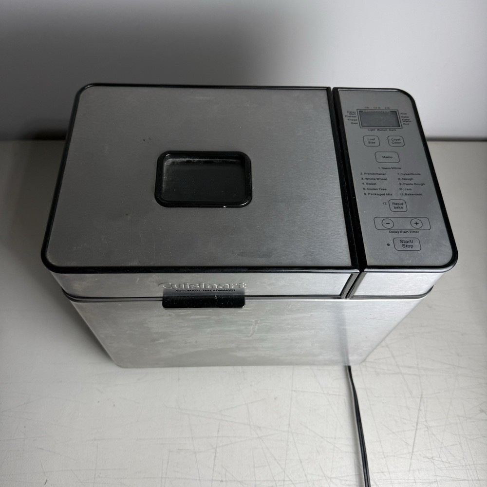 Cuisinart Stainless Steel 2 LB Automatic Programmable Bread Maker CBK-100