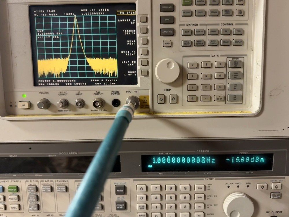 Agilent / HP 8564EC 40GHz Spectrum Analyzer W/opt.007 Tested