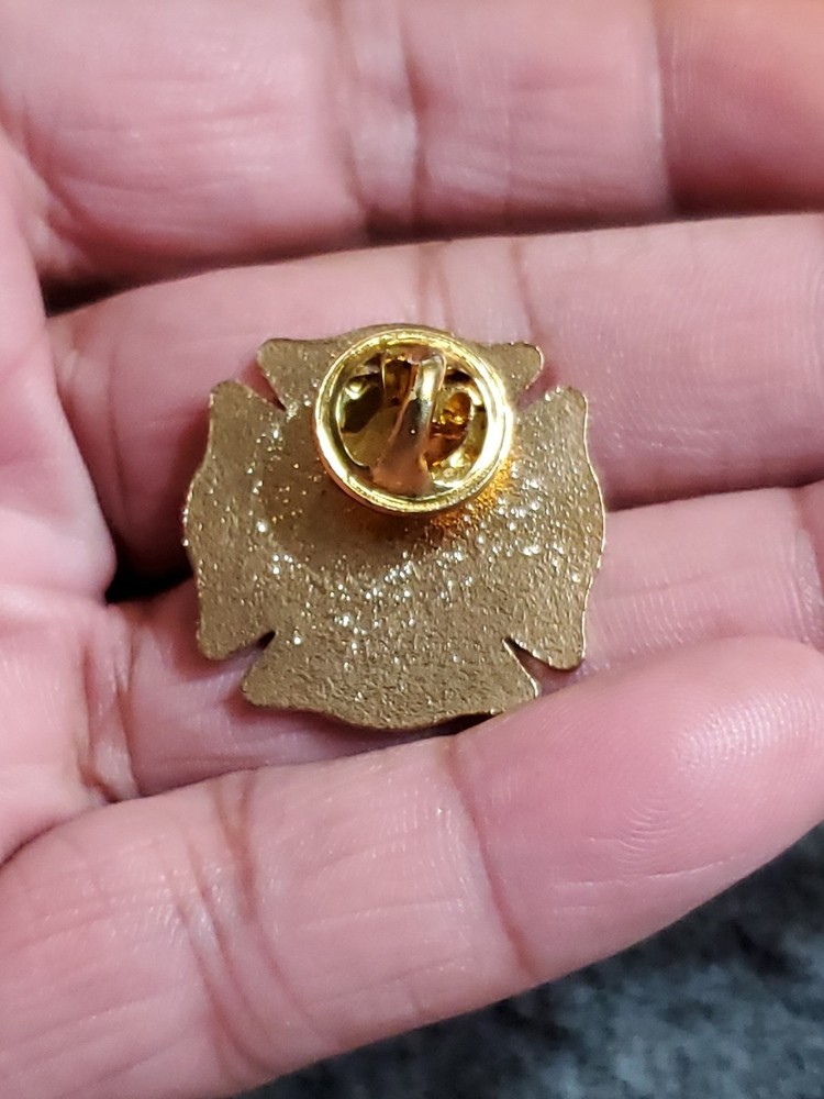 Edmonton Fire Canada Pin