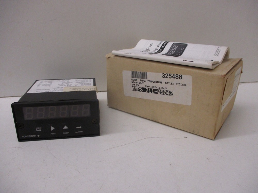 *NEW* YOKOGAWA 820-11-0-JF DIGITAL TEMPERATURE PANEL METER