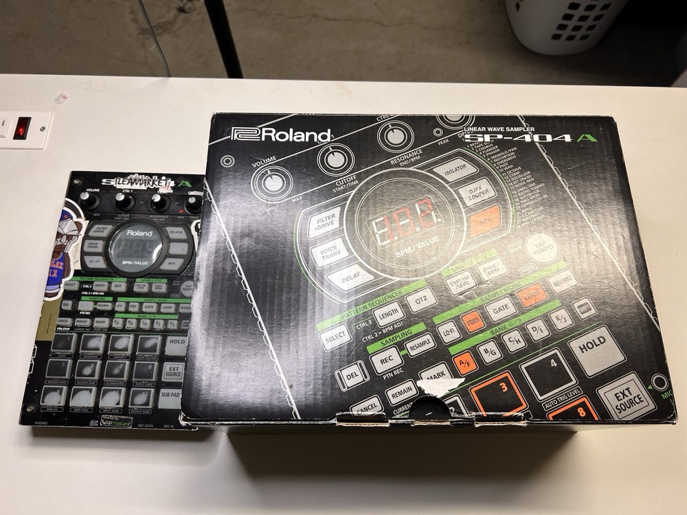 Roland SP-404A Sampler – Powers On – Button Issues – Signed by MNDSGN