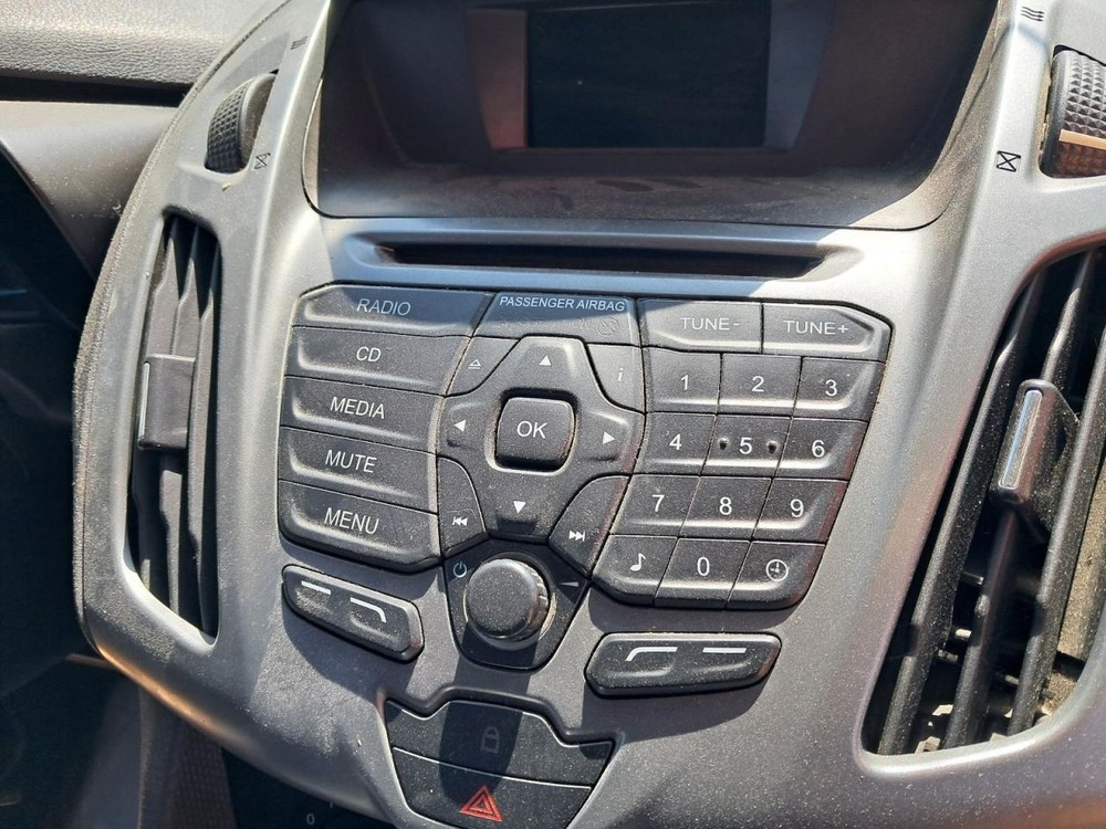 TRANSCNCT 2017 Glove Box 4783078