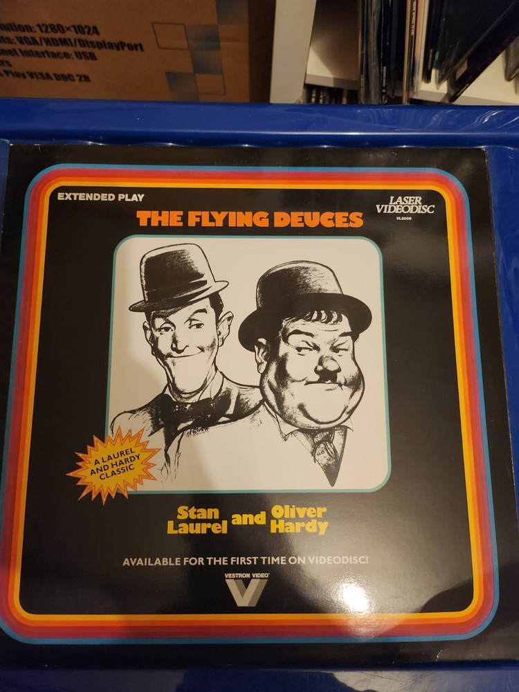 Laurel & Hardy Flying Deuces Laserdisc
