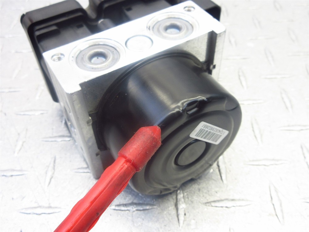 2020 19-20 Piaggio BV350 ABS Brake Pump Module