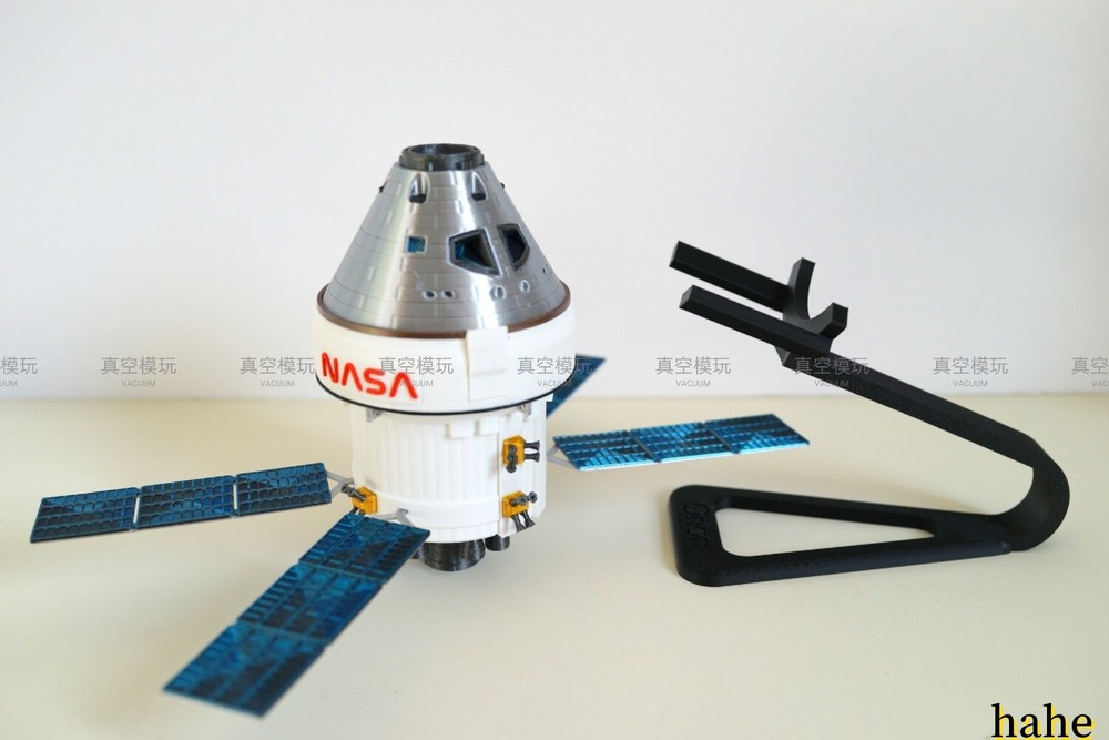 1/48 Artemis Program Orion Manned Spacecraft Static Finished Model Collection