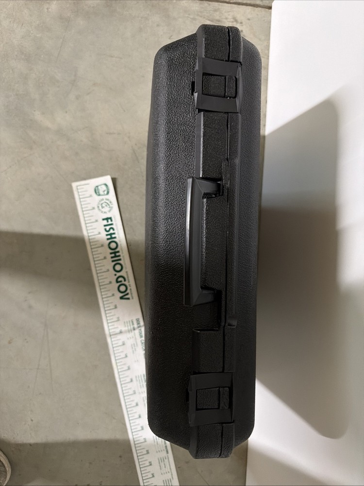 UEI C163 COMBUSTION ANALYZER IN CASE