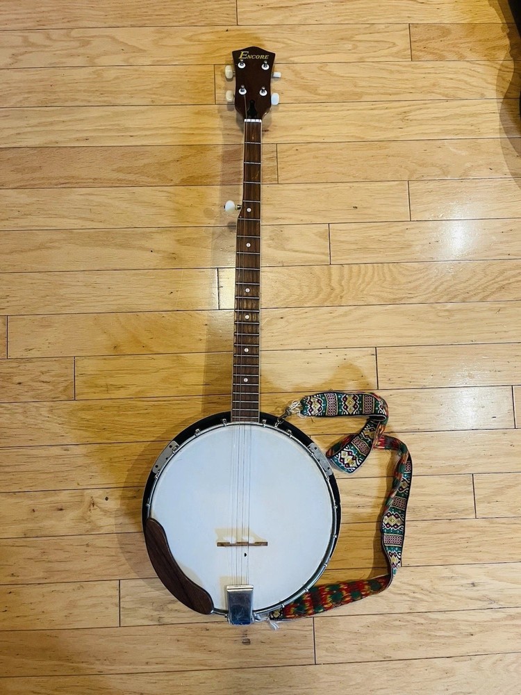 Vintage 1970s ENCORE Banjo 5-String E-75 With Case