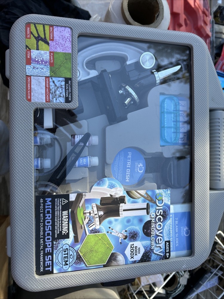 Discovery Mindblown Microscope 48 Piece Set & Case Kids Science Chemistry