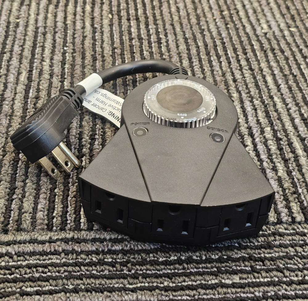 Bridgetown TM-051: 3 Outlet Outdoor Light Sensor Mechanical Multi Setting Timer