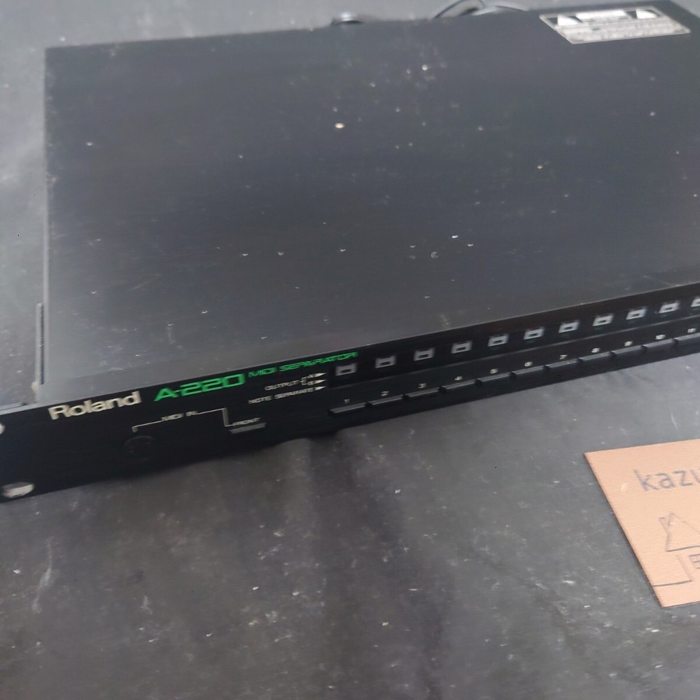 Roland A-220 MIDI Patch Bay Signal Routing Studio Rack Unit Tested